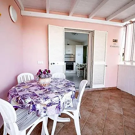 Hotel Casetta Bel Tramonto Magazzini (Sardinia)